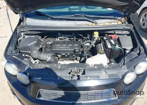 2016 Chevrolet Sonic Ltz Auto z USA, uszkodzony, nr VIN 1G1JE5SB9G4149942